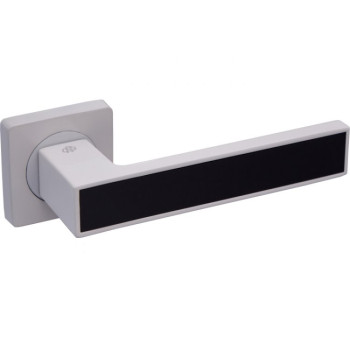 Ручка для дверей Gavroche MAGNIUM Mg - A1 WHITE/BLACK