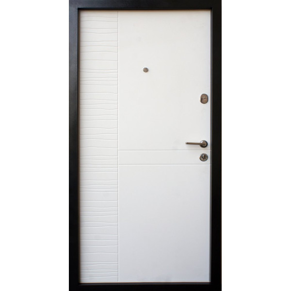 Вхідні залізні двері в квартиру Qdoors ДЕЛЛА